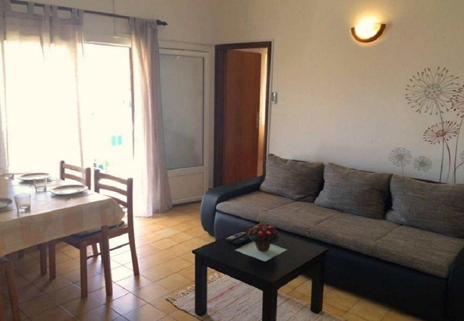 Apartments And Rooms Ognjen - Family Apartments With Free Parking Betina  Εξωτερικό φωτογραφία